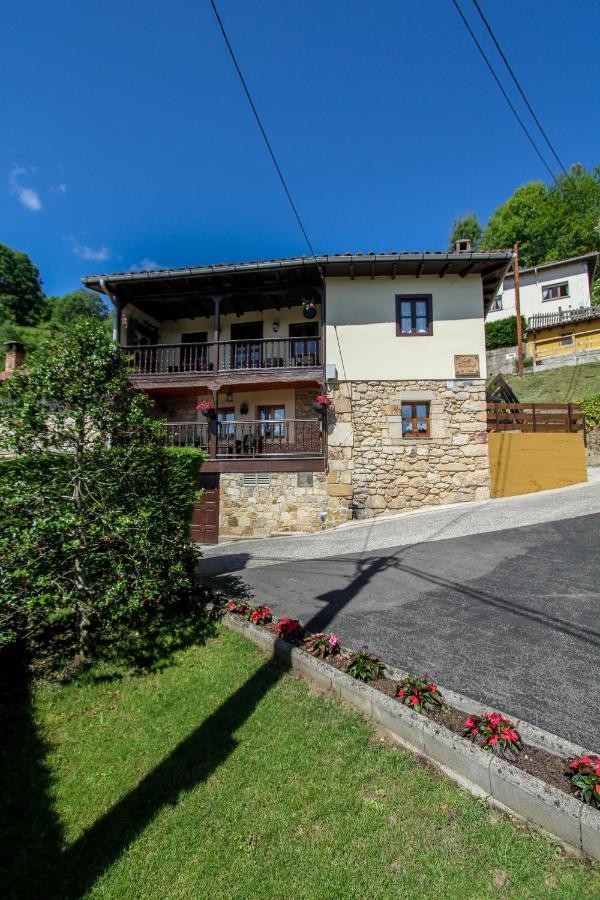Country house 'los Balcones De Nieda 2' *